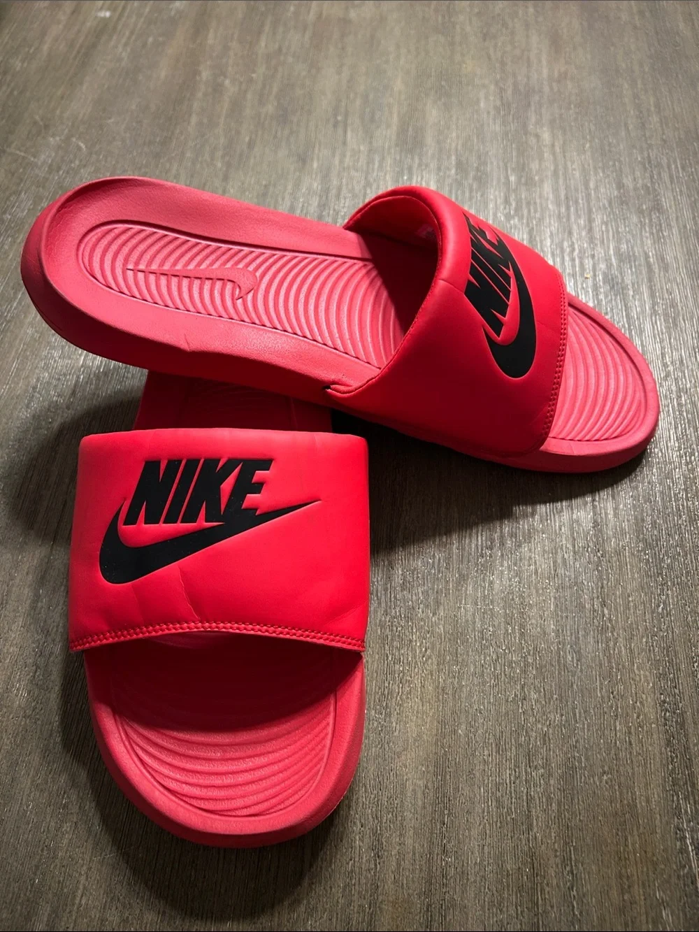 Nike Victori One Foam Slide Red Black Men's Size 12, Like New.
